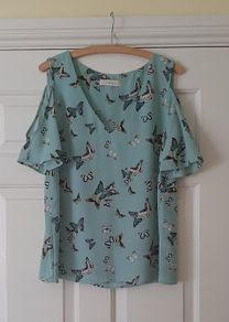 Gorgeous summer top from Oasis