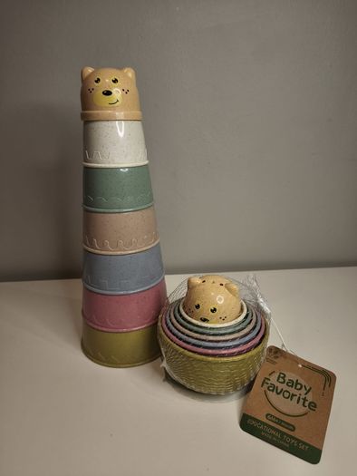 stacking cups