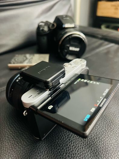 Photo camera mirrorless