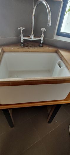 Belfast sink