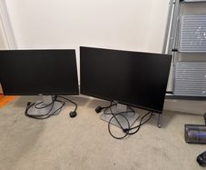 2 x Dell 24 inch Monitors Stands and HDMI Cables