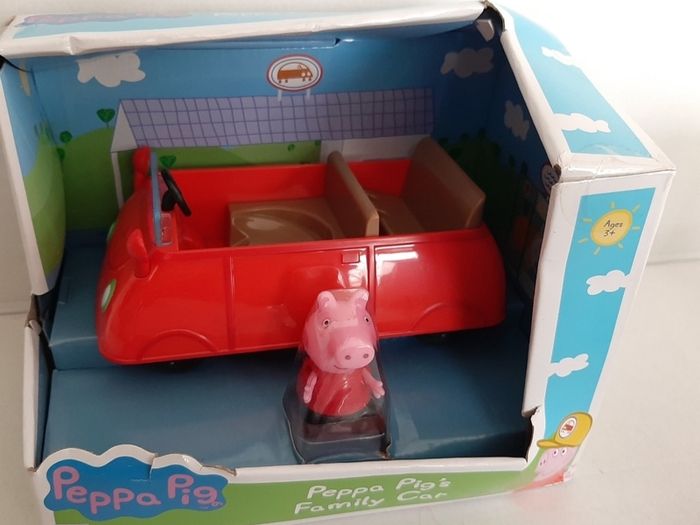 Peppa pig car new in box