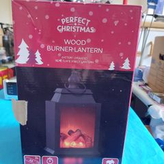 Christmas Wood Burner Lantern, Christmas Log Candle with holly & Berries and dOTERRA PETAL DIFFUSER