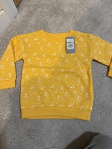 New top girl 18-24 m