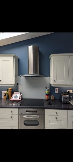 Ivory Shaker Style Kitchen For Sale