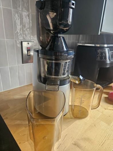 Nebula Pro 400 Cold Slow Juiicer