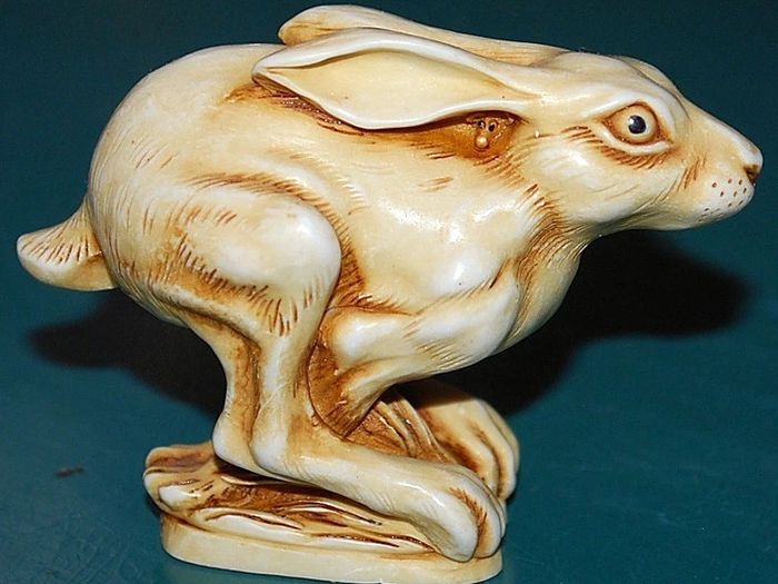 Harmony Kingdom "HARRY RABBIT" Figurine