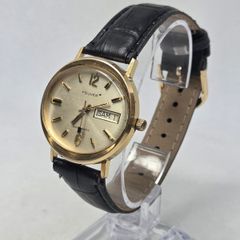 Feuver men's wach