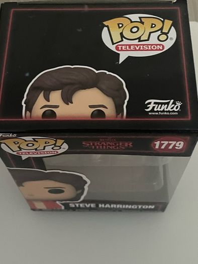 SEALED stranger things bundle x2 Funko pops and 12 inch figure