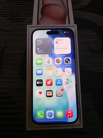 iPhone 15 Pink 128 GB