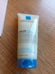 La Roche posay  anti irration skin wash