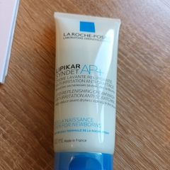 La Roche posay  anti irration skin wash