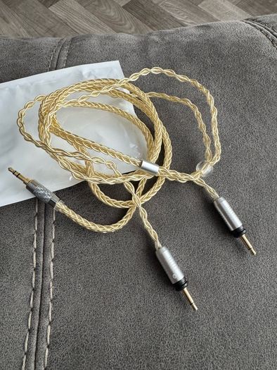 Headphone cable
