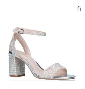 Carvela Kianni Sandals sz 40 / 7 - worn once