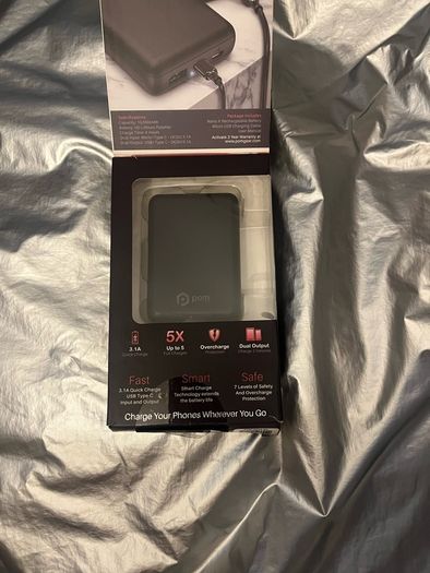 Portable 10,000mAh Fast Charge powerbank iPhone apple Samsung Huawei