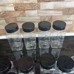 4 large shakers  11 small shakers  9 spray bottles  6 plastic jars