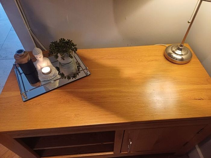 Solid Oak TV cabinet Modern design