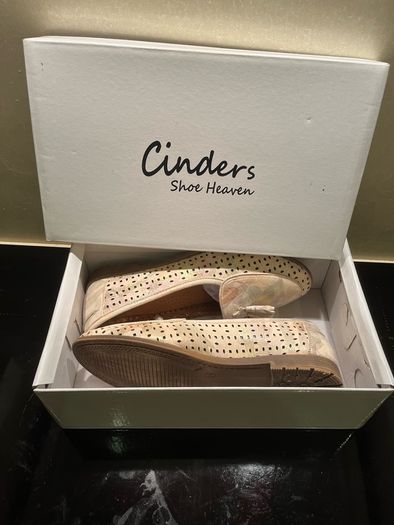 Cinders Loafers