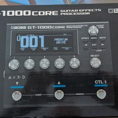 Boss GT1000 Core with Behringer FCB1010