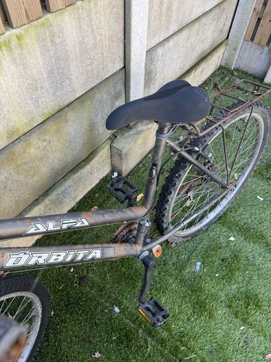 [Lot] 4x Cycles Bikes 1 Scooter