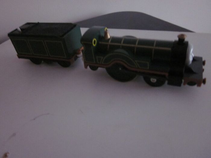 Thomas&Friends Emily Motorised Train/Tender 2004