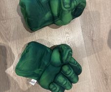 Hulk Hands