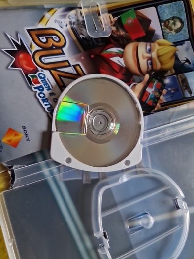Buzz Quem E o genio Portugues ?  PSP PlayStation