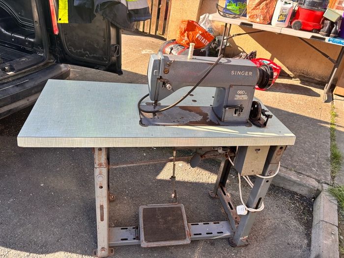 sewing machine