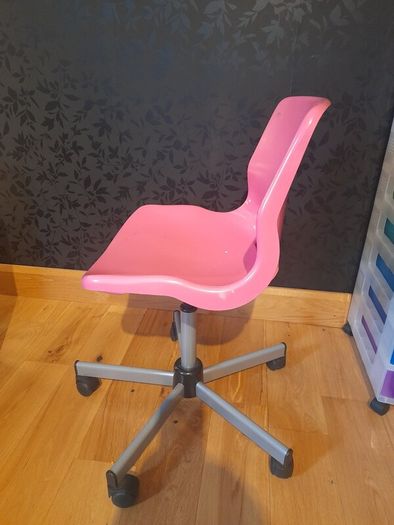 Child's Desk Chair,  2 Toy buggys & Toy Car