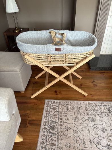 Little green sheep Moses basket