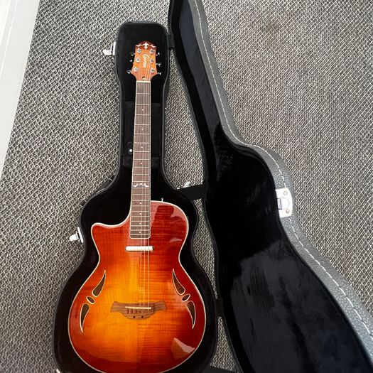Crafter Hybrid Guitar: Left-Handed