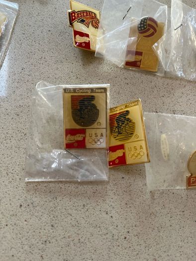 Coca Cola Pins x 32