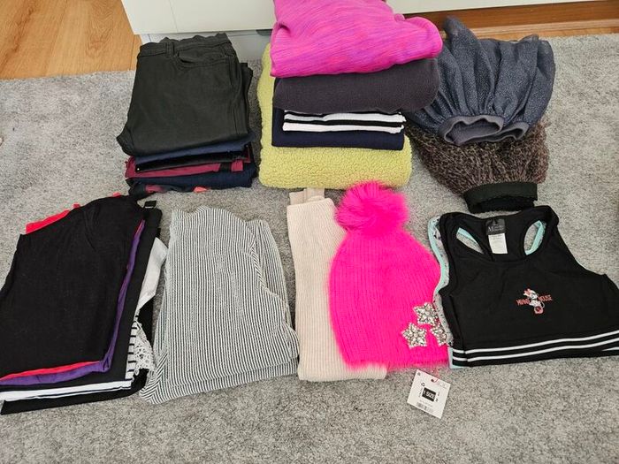 Big bundle mix of everything girls clothes 10-12 years