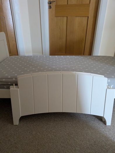 Cot - Adjustable Height