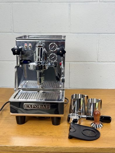 Coffee machine rental. Espresso machine lease. Commercial barista equipment