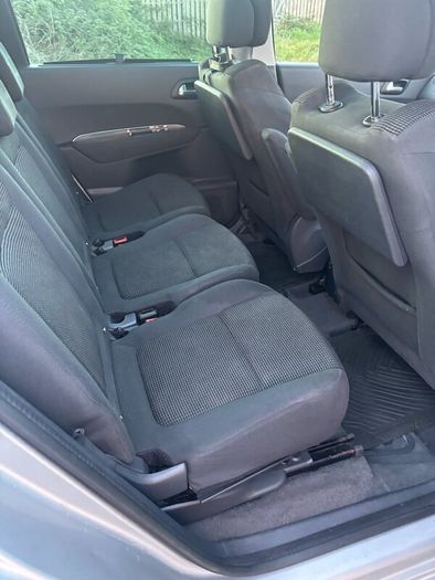 Peugeot 5008 7 SEATER new nct 03/27
