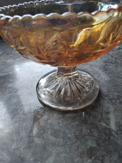 A Gorgeous Vintage 2piece Vintage Carnival Glass Set