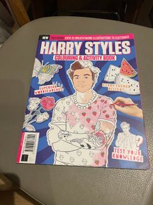 [BOOKAZINE] Harry Styles Colouring & Activity Book