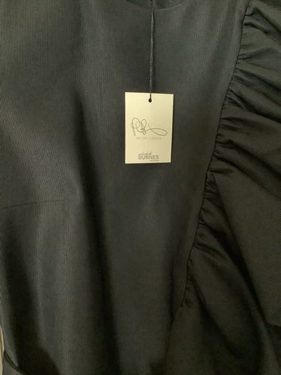 Peter O'Brien ruffle coat , new, size S