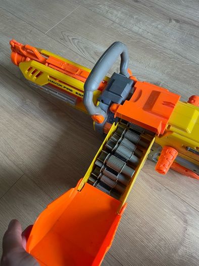 Automatic Nerf gun