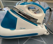 Quest 2600W Steam Generator Iron High Power Steam Station