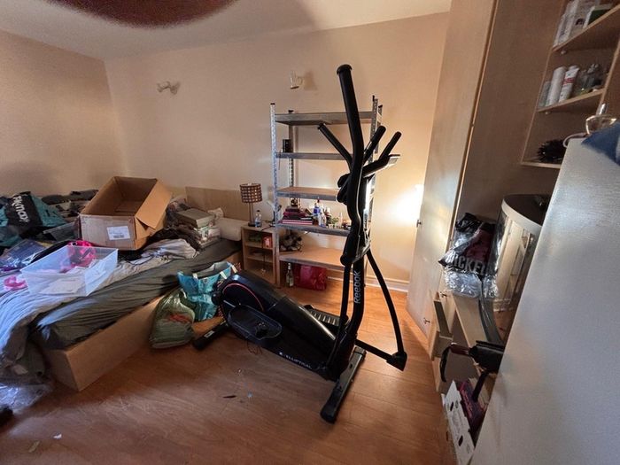 cross trainer and treadmill