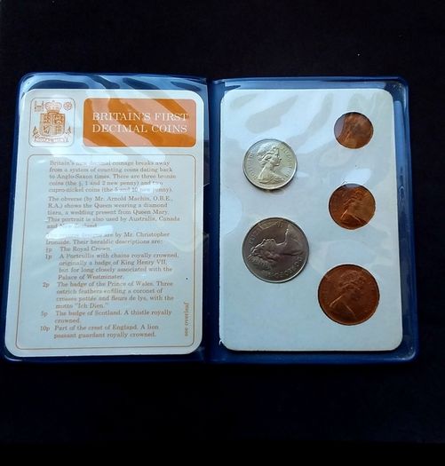 Great Britain : Britain's First Decimal Coins Set