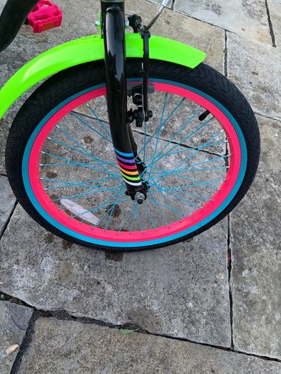 20 Inch Milan Bike with Handlebar Bag