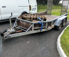 Plant trailer