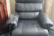Black leather lazy boy