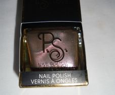 Nail Varnish for Sale