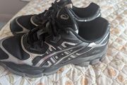 Asics Gel NYC size uk 8.5