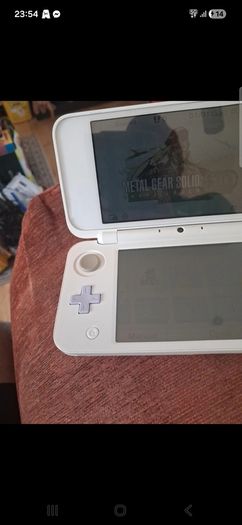 New Nintendo 2DS XL lavender