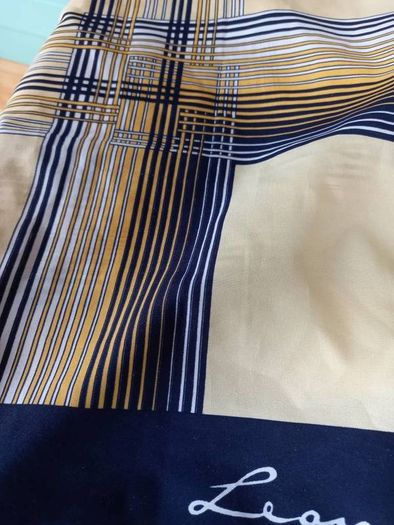 Leonardi Scarves Geometric / Floral